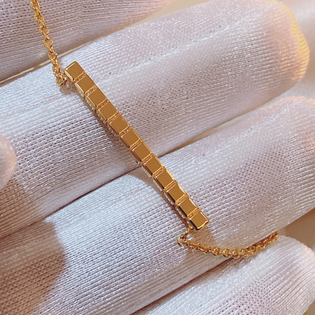 CHOPARD ICE CUBE NECKLACE DIAMOND