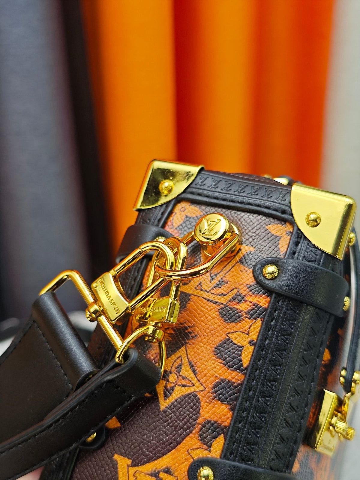 Louis Vuitton Side Trunk Leopard-Print Handbag — detail