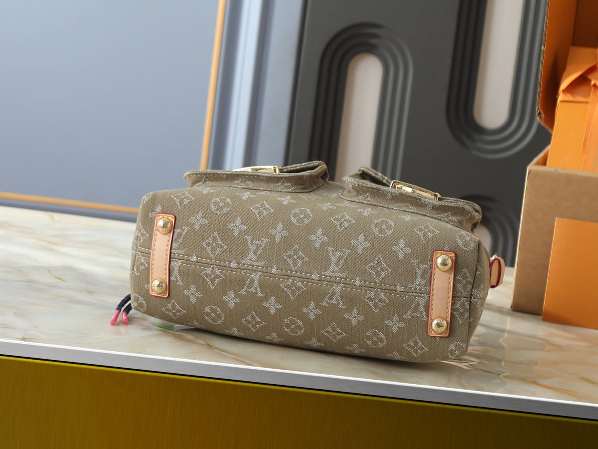 Louis Vuitton Denim Rendez-Vous Baggy Shoulder Bag — detail