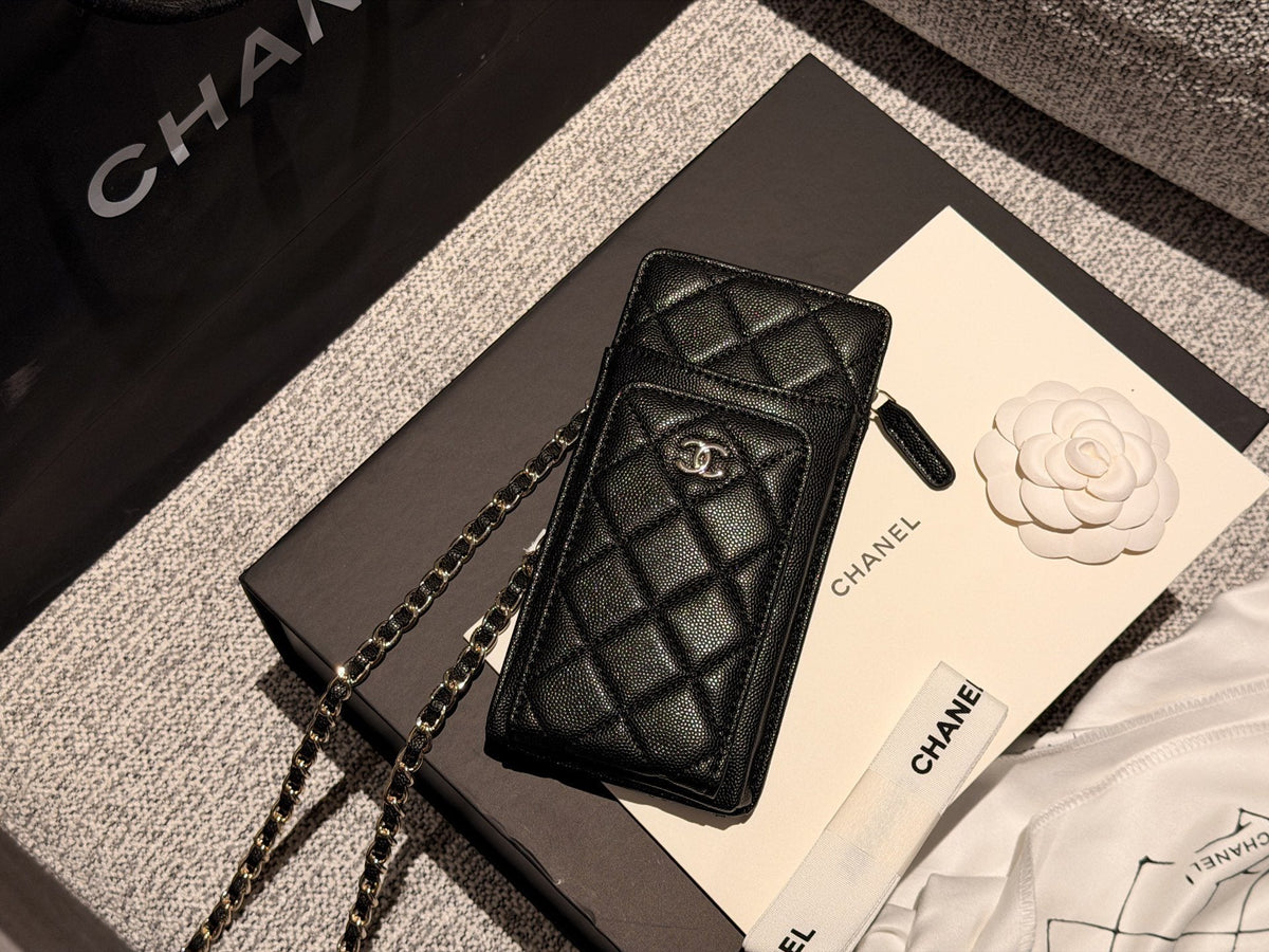 Chanel Diamond-Quilted Chain-Strap Phone Pouch — hero