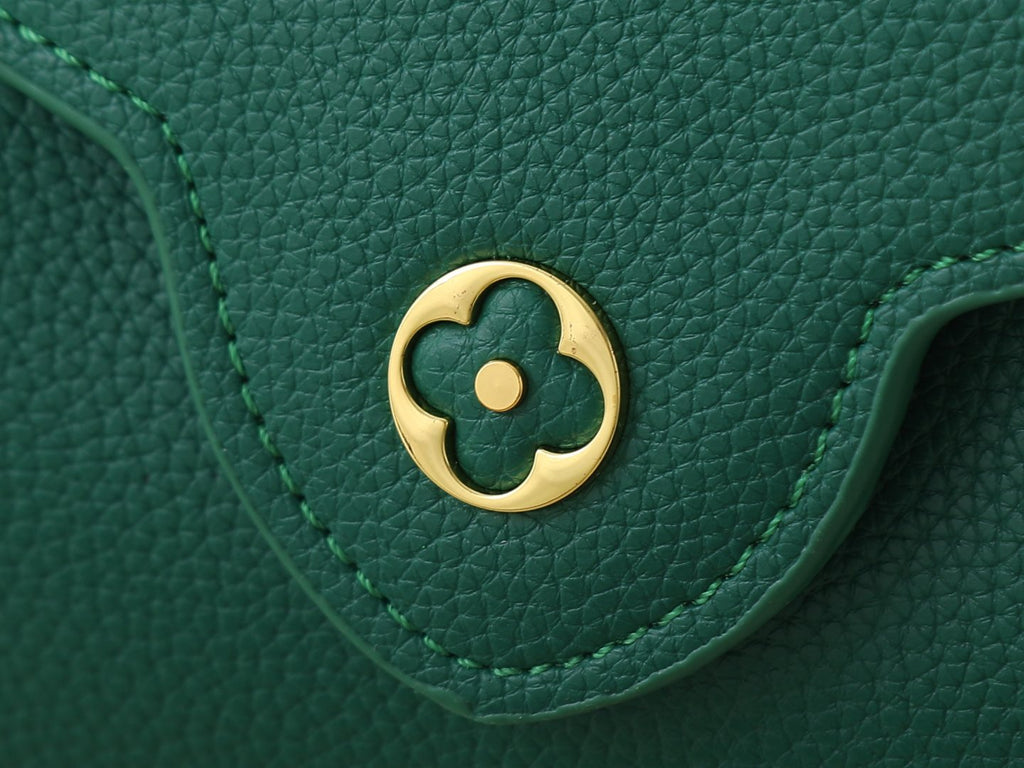 Louis Vuitton Capucines Top-Handle Handbag — detail