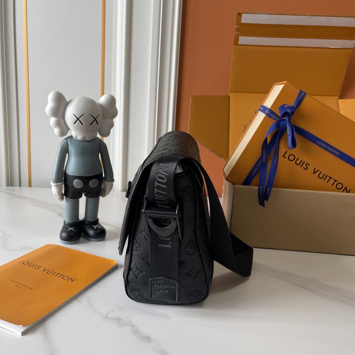 Louis Vuitton Courrier Monogram Messenger Bag — side