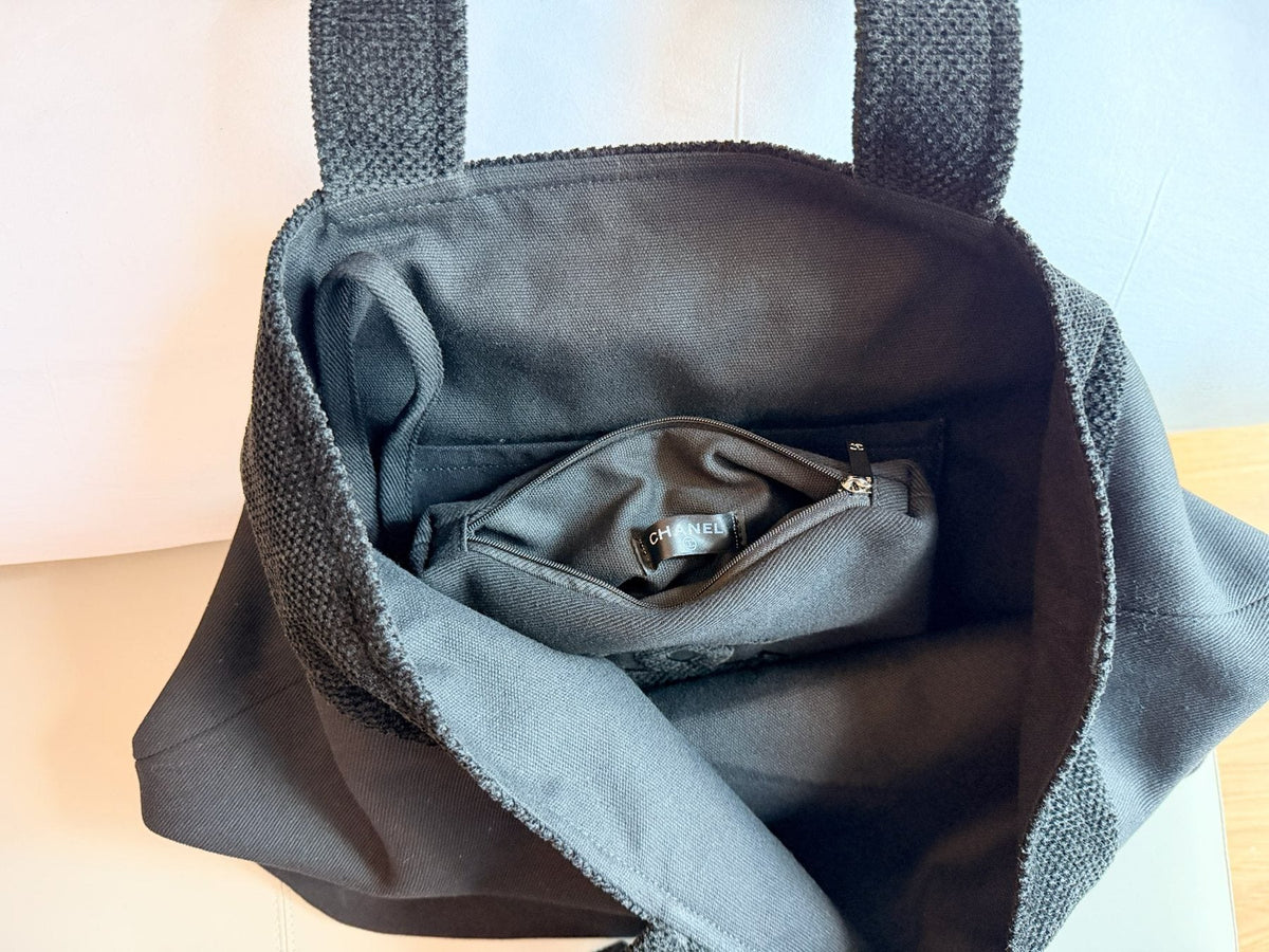 Chanel CocoBeach Black Tote Bag — detail