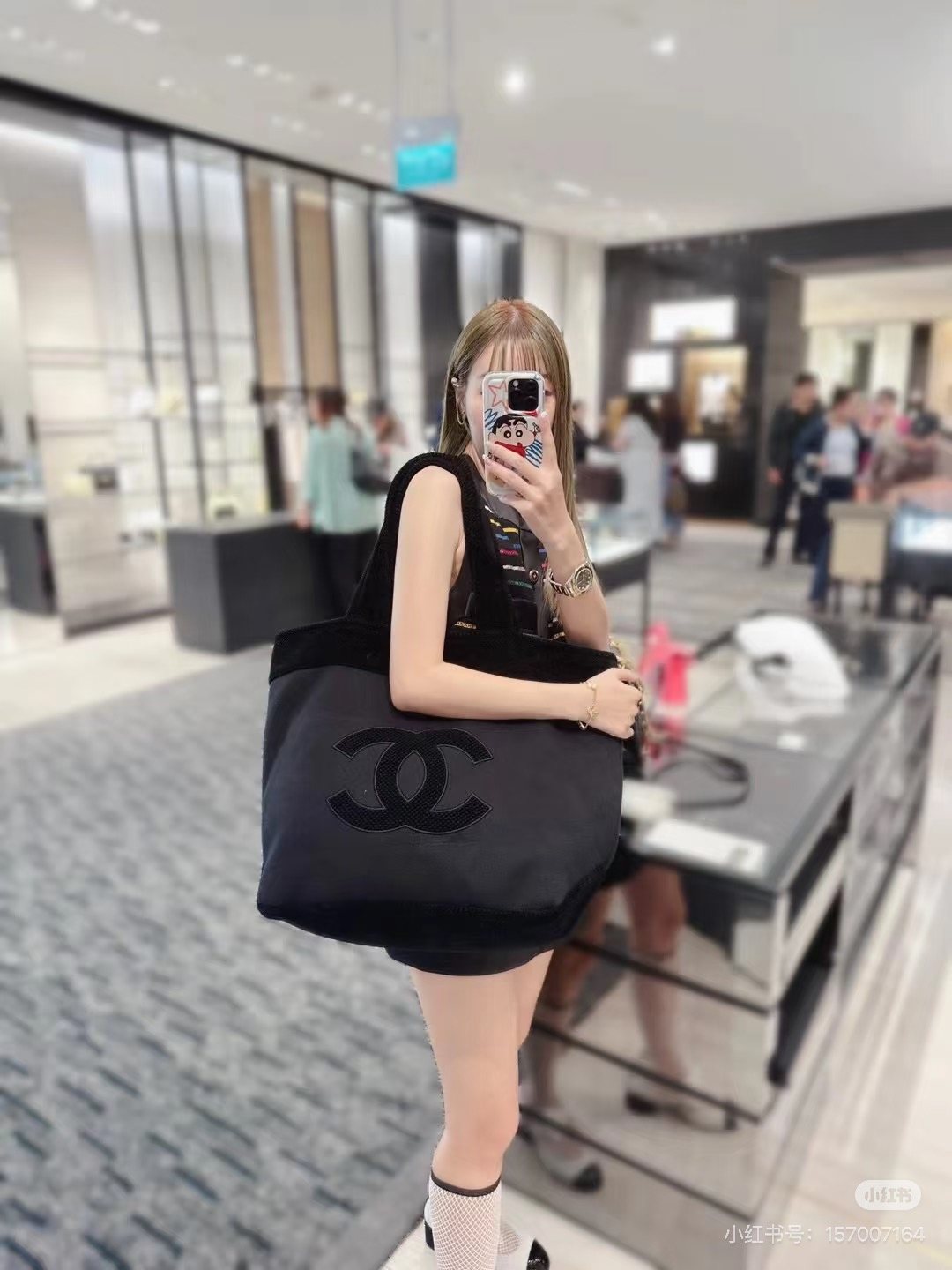 Chanel CocoBeach Black Tote Bag — model