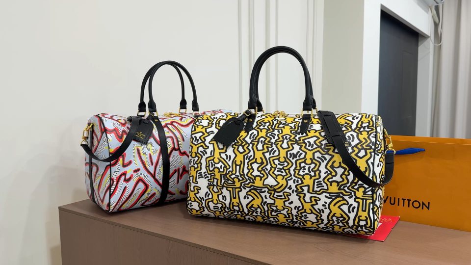 Graphic Print Barrel Handbag with Black Handles — hero