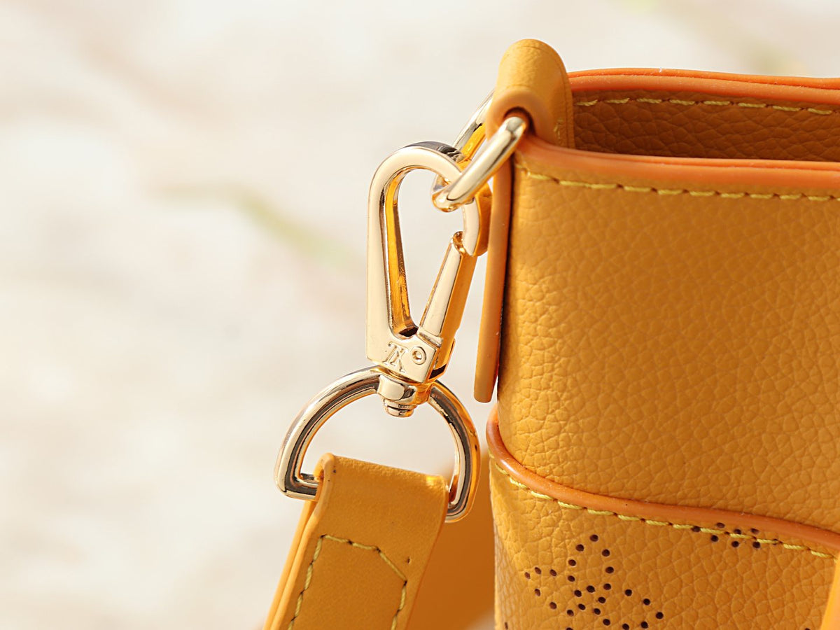 Louis Vuitton On My Side Turnlock Tote — detail