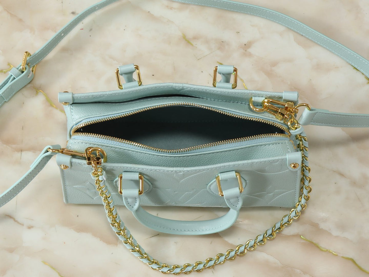 Louis Vuitton OnTheGo East West Monogram Empreinte Tote — detail