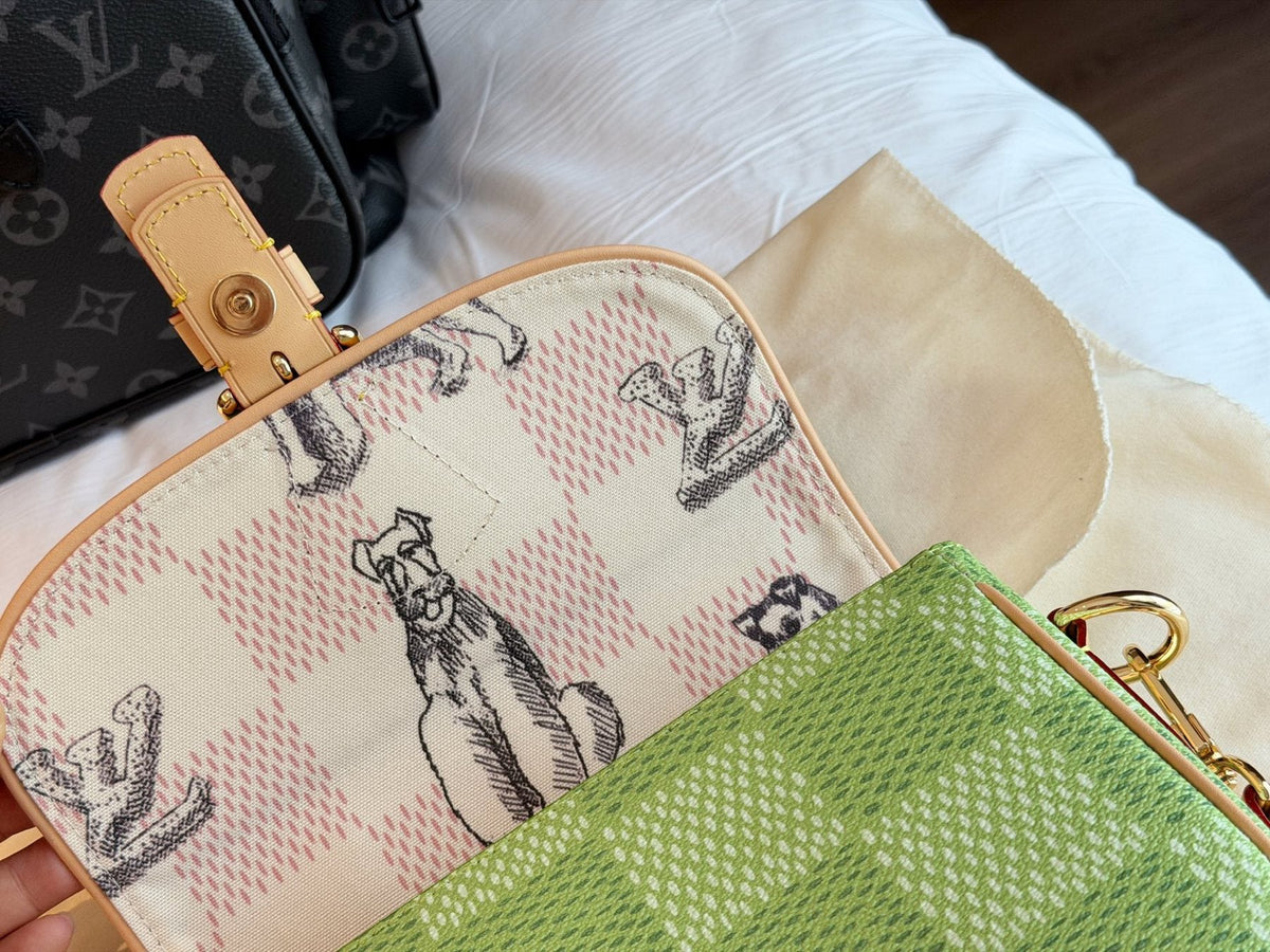 Louis Vuitton Curved-Flap Messenger Bag — detail