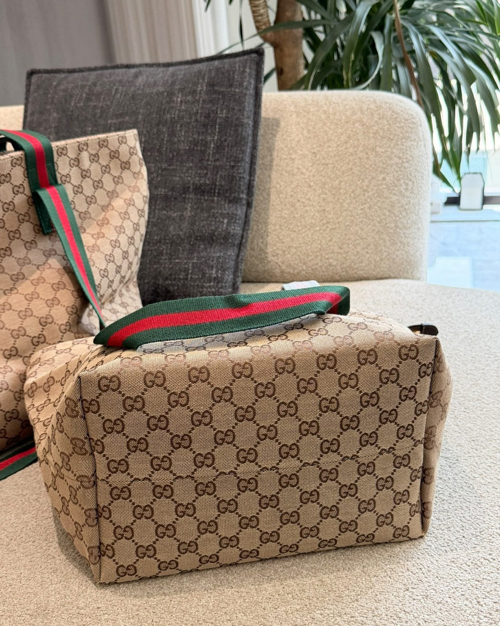 Gucci Giglio GG Monogram Tote Bag — detail