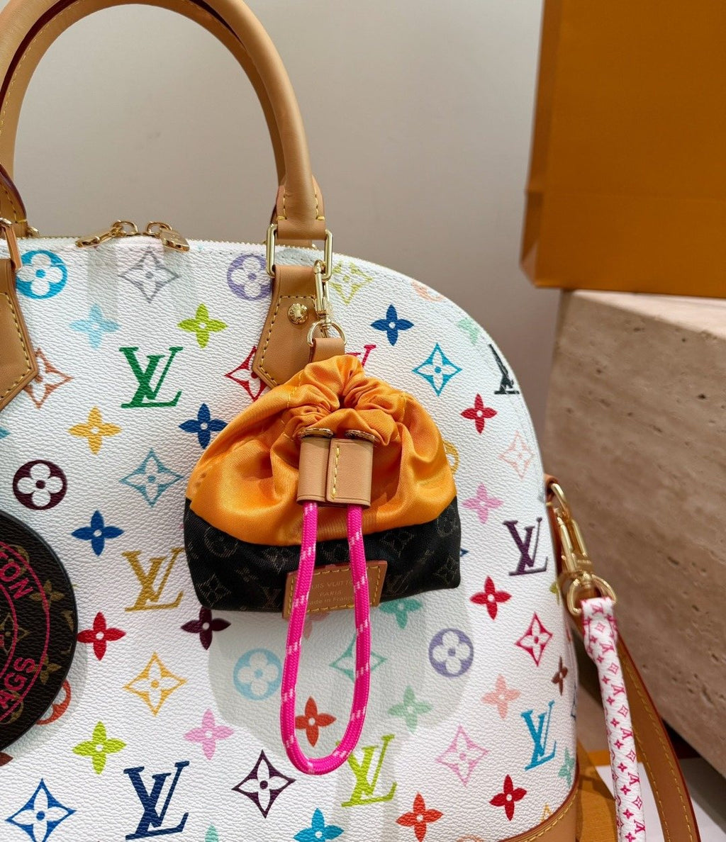 Louis Vuitton Alma White Multicolored Monogram Handbag — detail