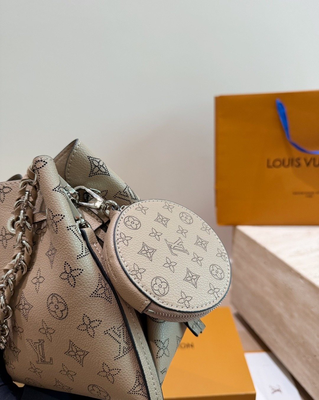 Louis Vuitton Bella Monogram Bucket Bag — detail