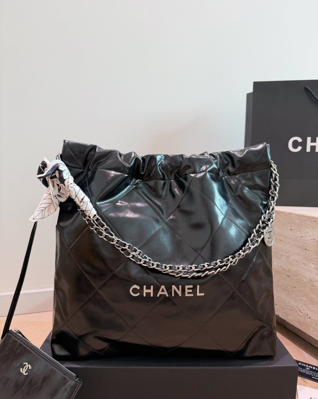 Chanel 22 Quilted Chain Shoulder Bag — front