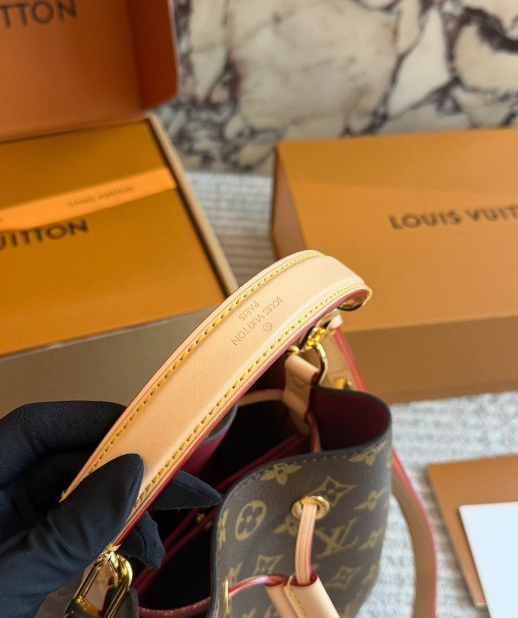 Louis Vuitton NéoNoé BB Monogram Bucket Bag — detail