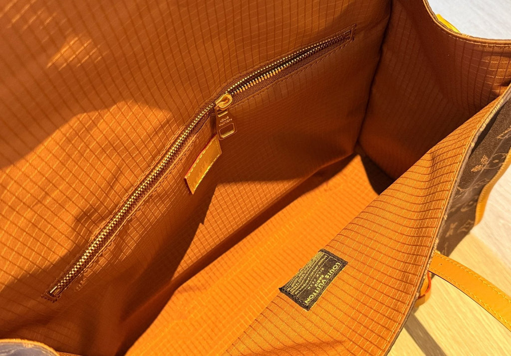 Louis Vuitton Monogram Twin-Strap Messenger Bag — detail