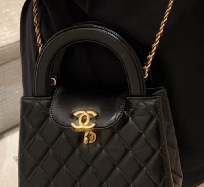 Chanel Diamond-Quilted Top-Handle Bag — detail