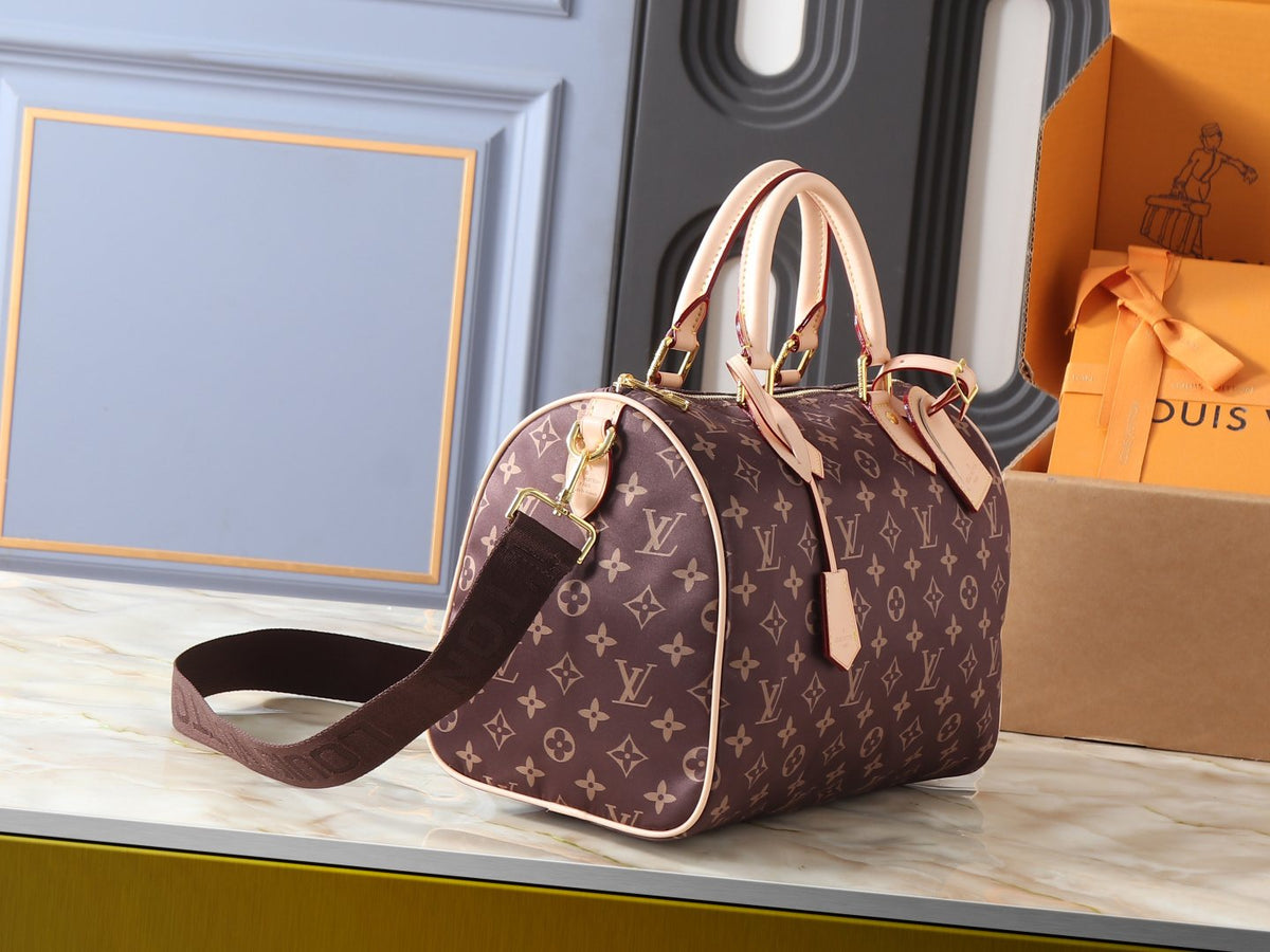 Louis Vuitton Speedy Bandoulière Zip-Top Satchel — side