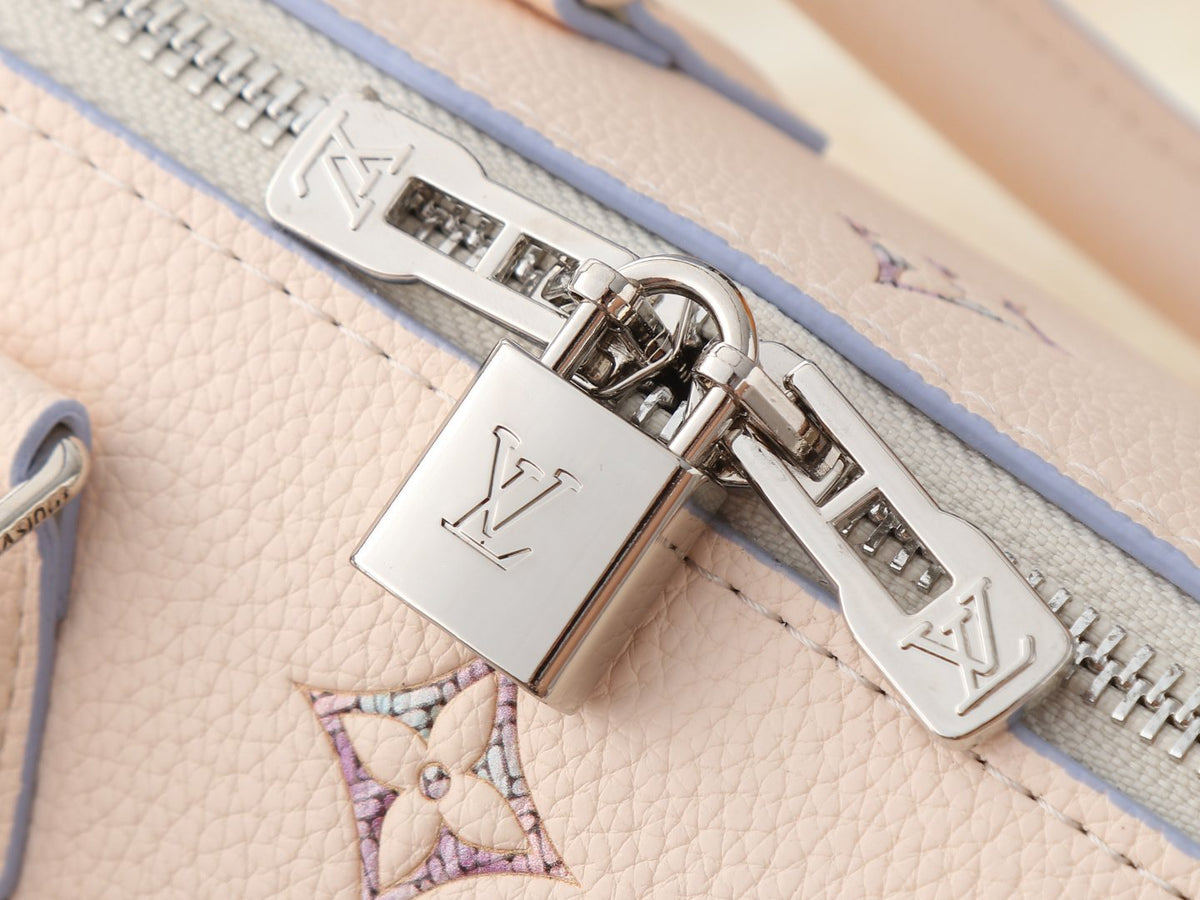 Louis Vuitton Speedy Bandoulière Zip-Top Satchel — detail