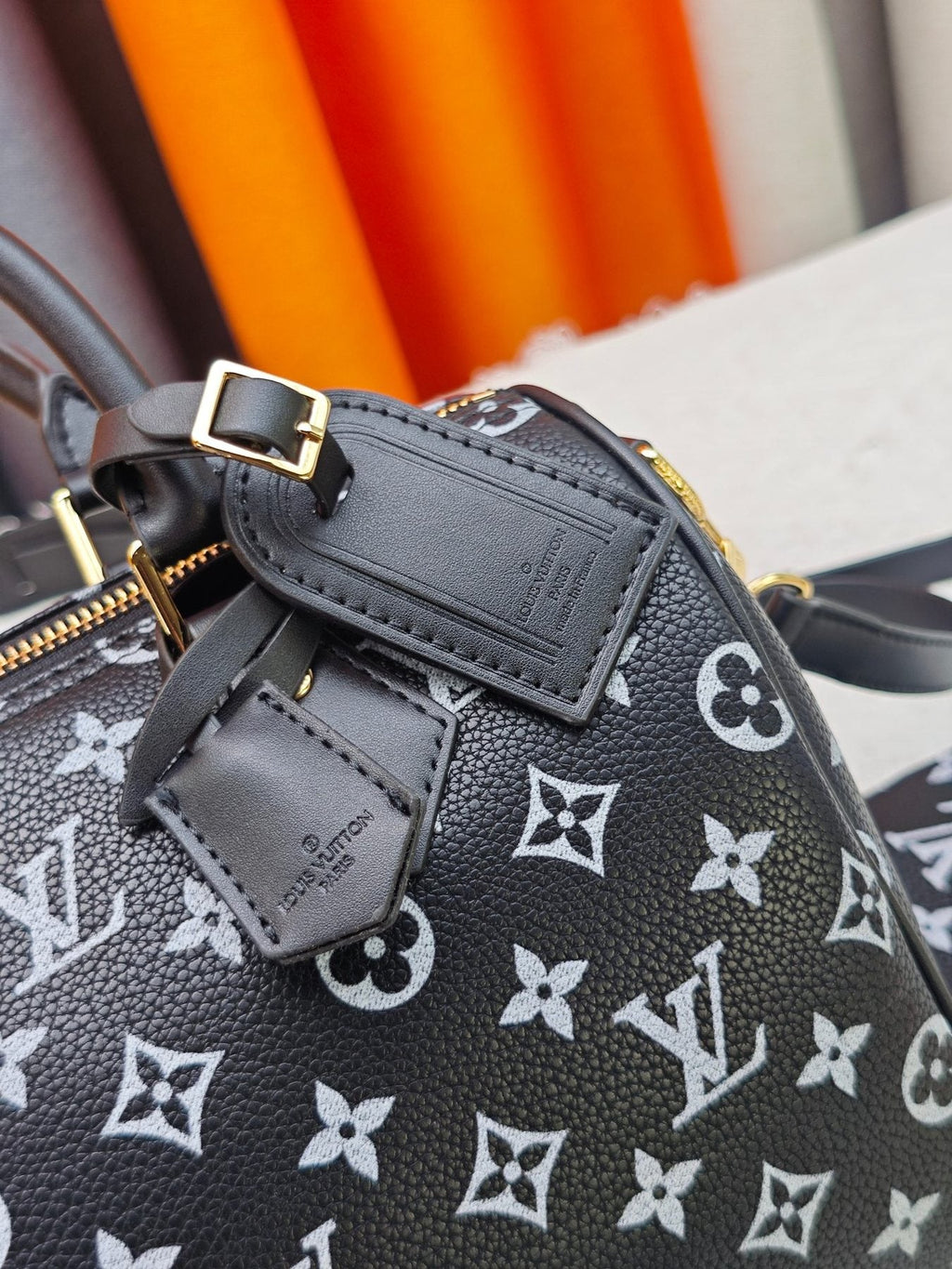 Louis Vuitton Speedy Bandoulière Monogram Bowling Bag — detail