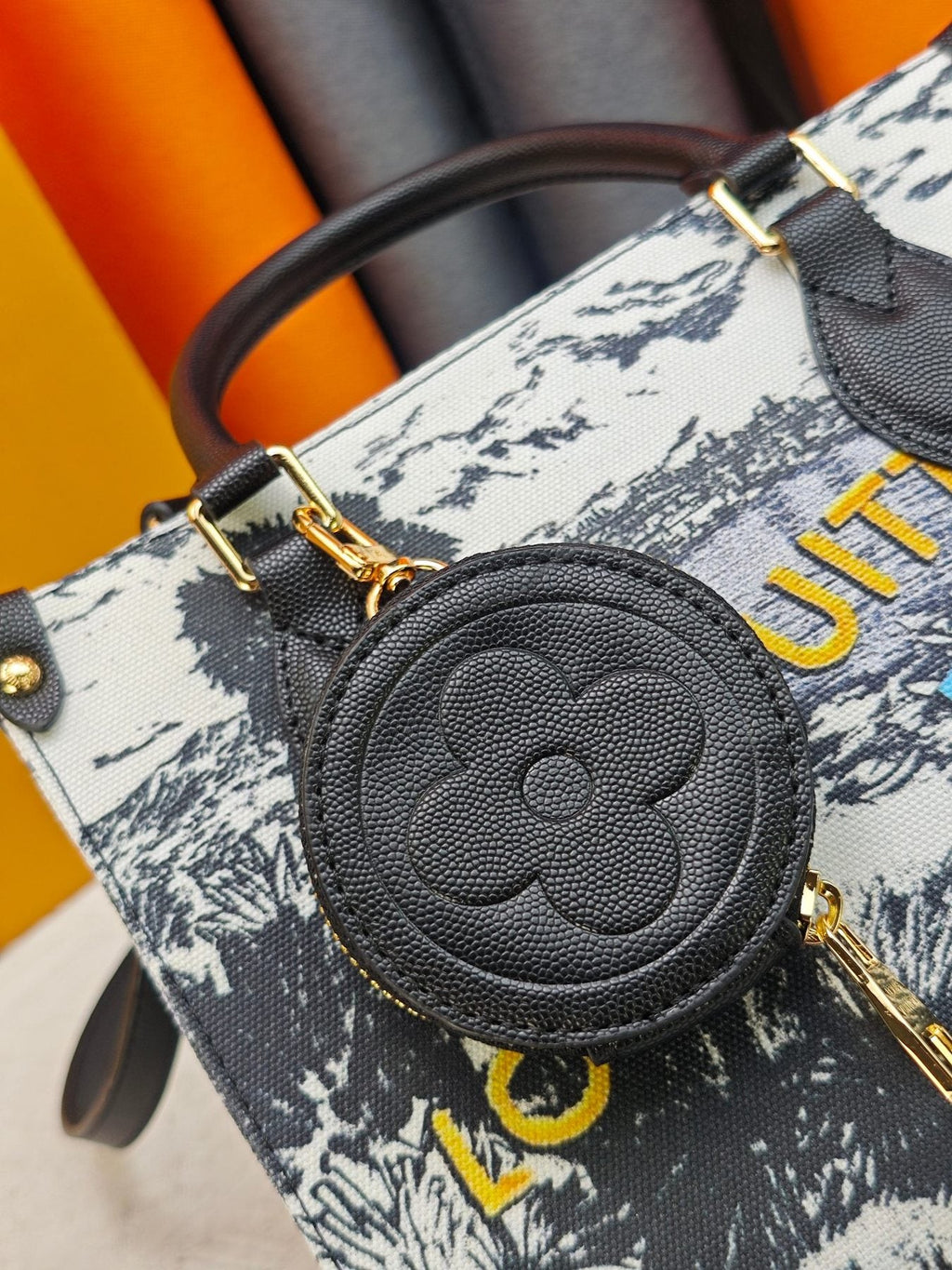 Louis Vuitton OnTheGo Patterned Tote with Round Pouch — detail