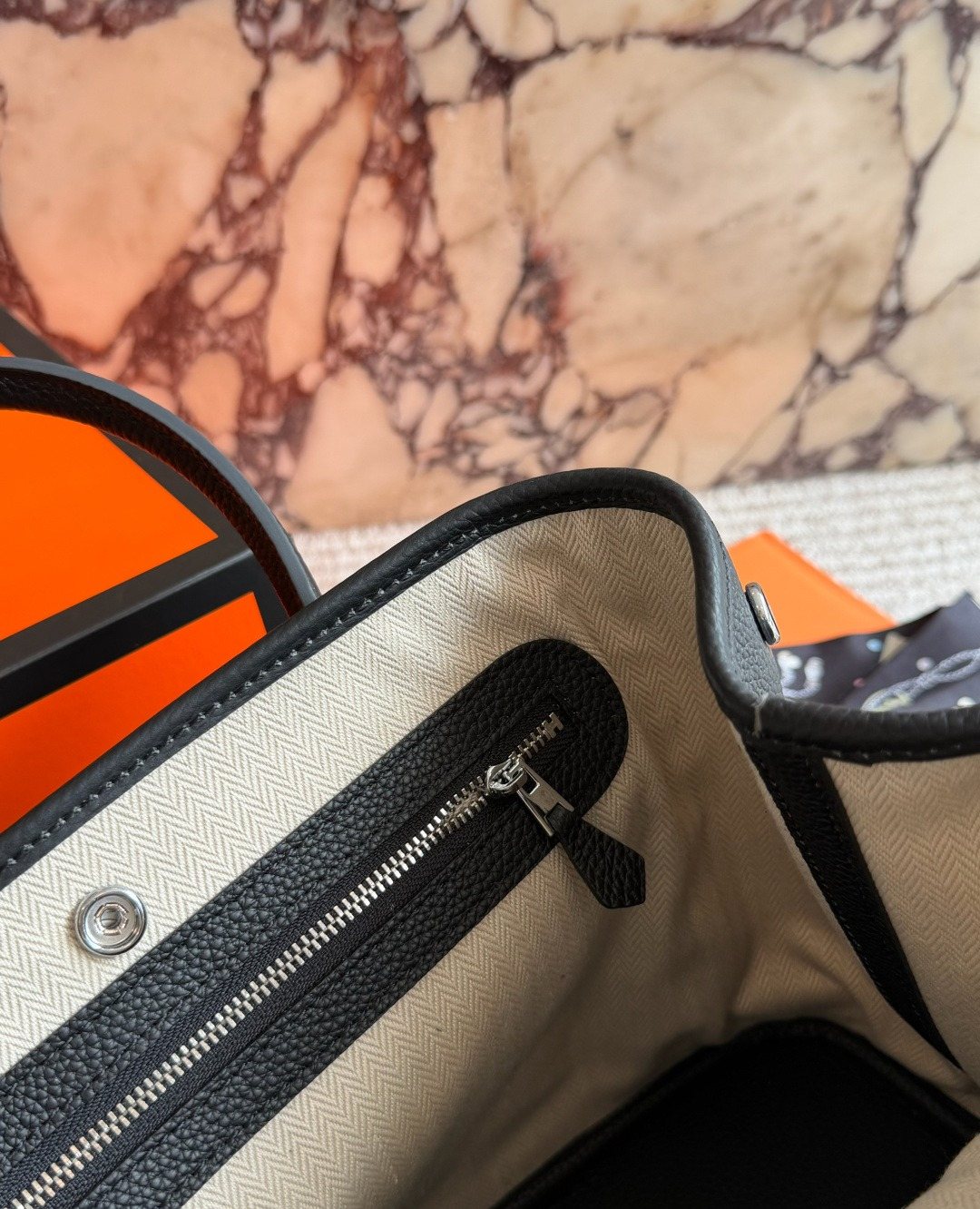 Hermès Garden Pebbled Leather Tote — detail