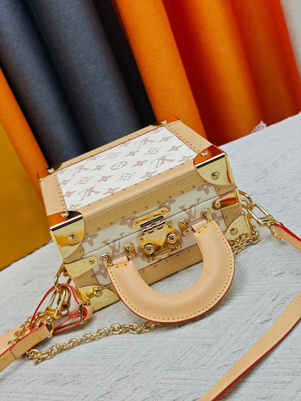 Louis Vuitton Square Trunk Monogram Dune Bag — detail