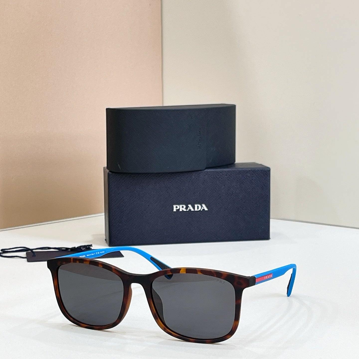 PRADA Sunglasses-SPS 01T