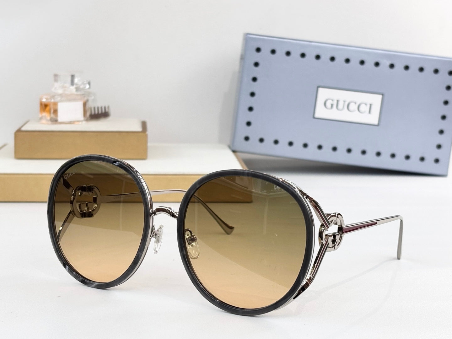 GUCCI Sunglasses-GG1622