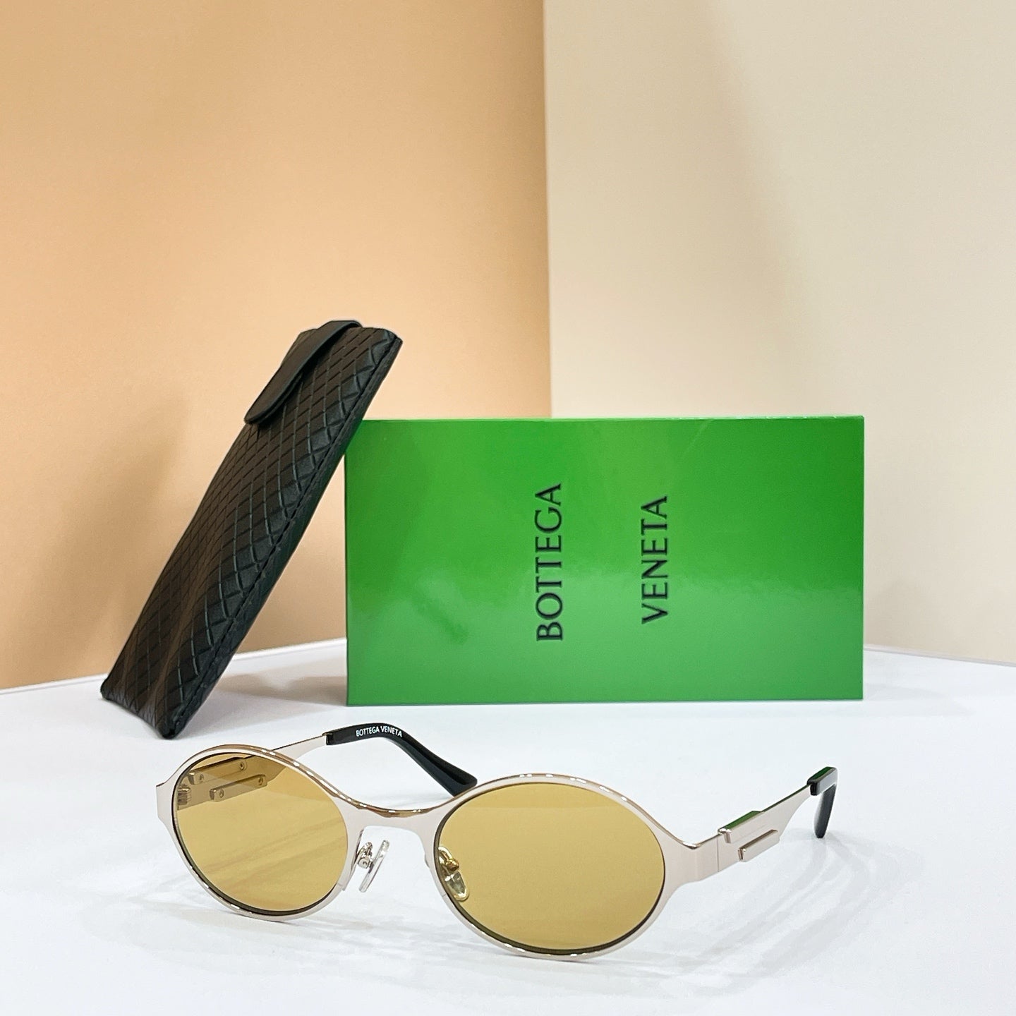 BOTTEGA VENETA Sunglasses BV1456S